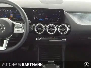 MERCEDES-BENZ EQA 250 PANO 360  LED  PROGRESSIVE JungerStern