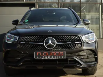 MERCEDES-BENZ GLC 300 e 4Matic AMG PANO MEMORY KAMER…