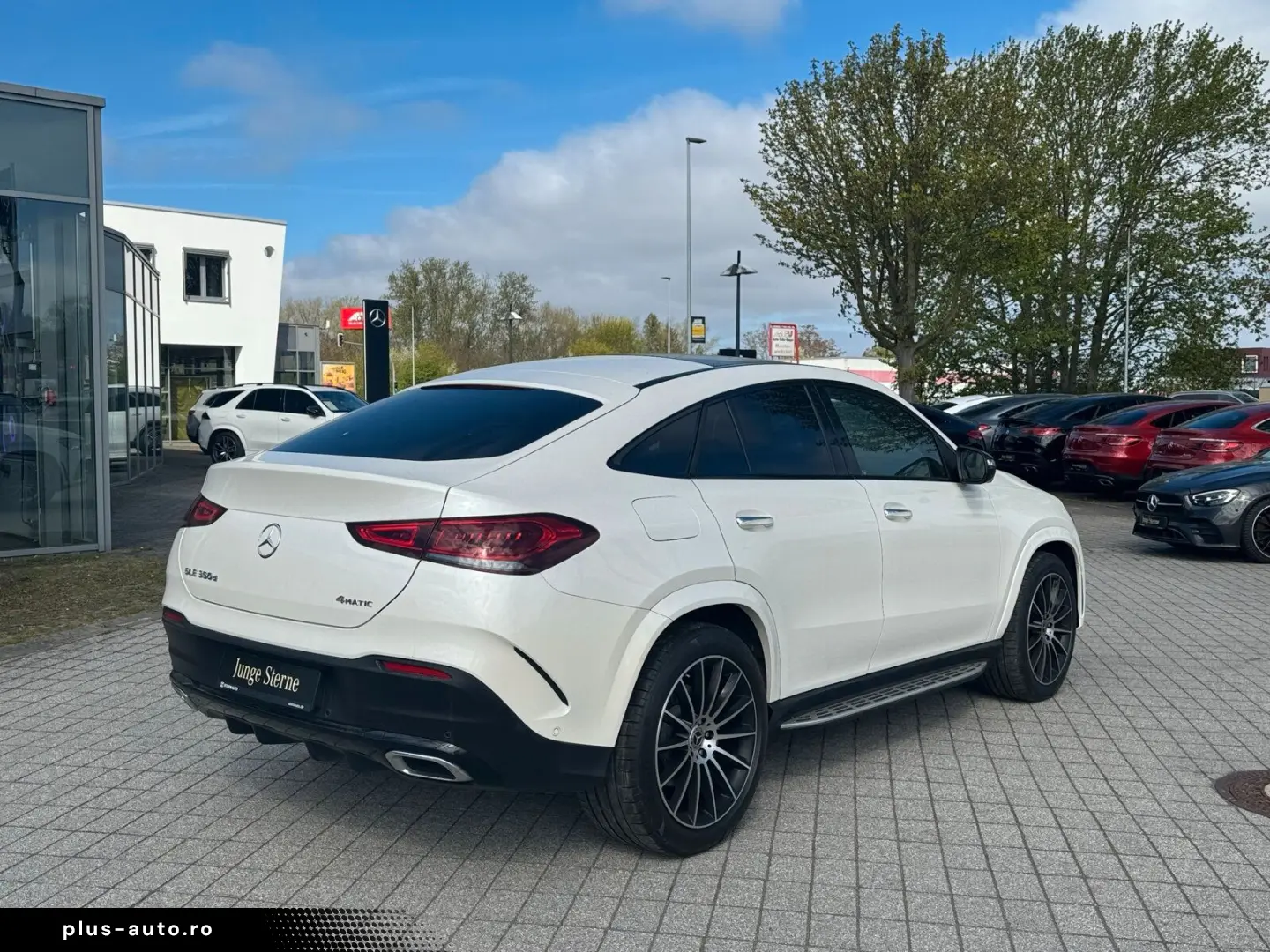 MERCEDES-BENZ GLE 350 d 4M Coupé AMG Airmatic Pano Burmester