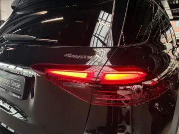 MERCEDES-BENZ GLE 350 de 4M MBEAM BURM WIDE AMBIE AHK PANO
