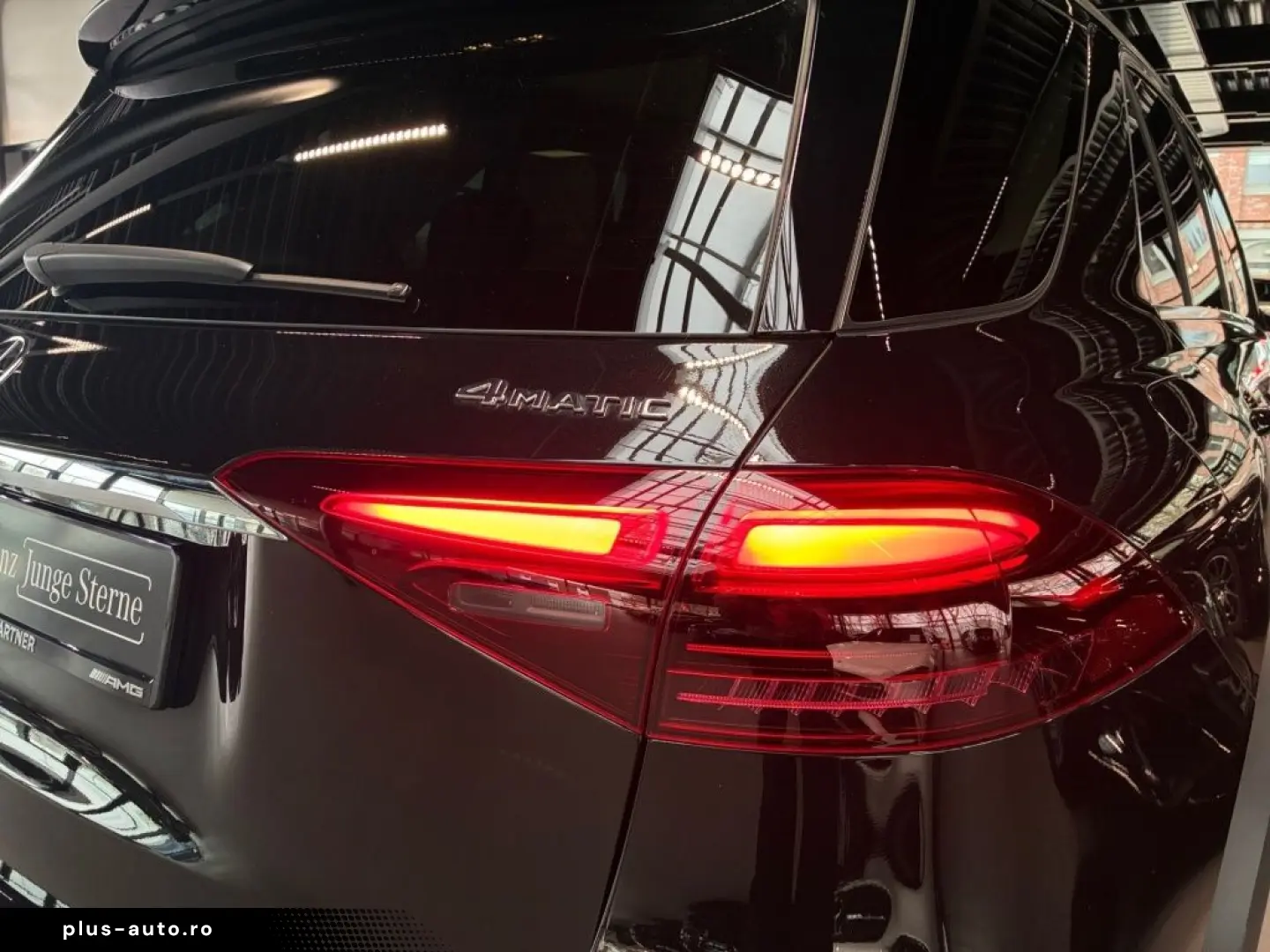 MERCEDES-BENZ GLE 350 de 4M MBEAM BURM WIDE AMBIE AHK PANO