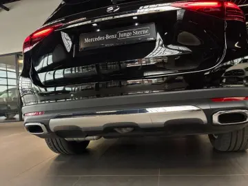 MERCEDES-BENZ GLE 350 de 4M MBEAM BURM WIDE AMBIE AHK PANO