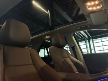 MERCEDES-BENZ GLE 350 de 4M MBEAM BURM WIDE AMBIE AHK PANO