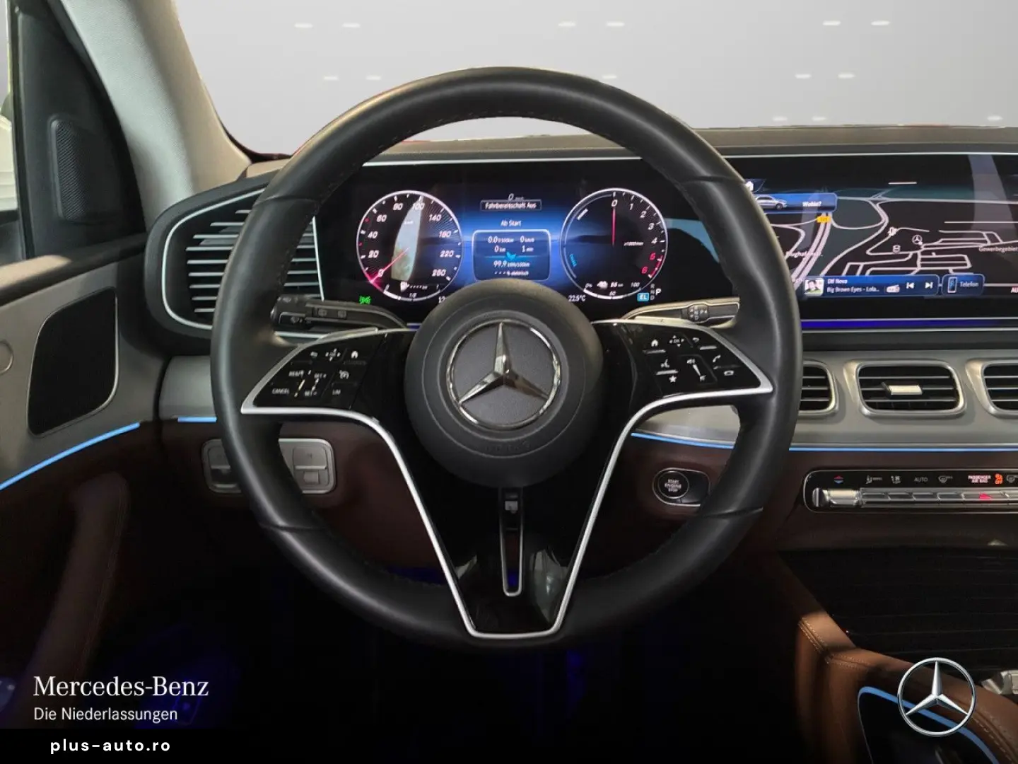 MERCEDES-BENZ GLE 350 de 4M Advanced Pano AHK Burmester 360