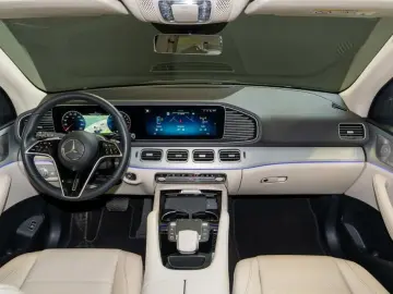 MERCEDES-BENZ GLE 350 de 4M  Advanced Multibeam Burmester