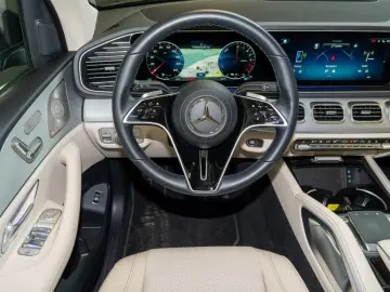 MERCEDES-BENZ GLE 350 de 4M  Advanced Multibeam Burmester