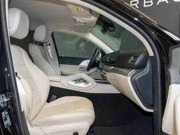 MERCEDES-BENZ GLE 350 de 4M  Advanced Multibeam Burmester