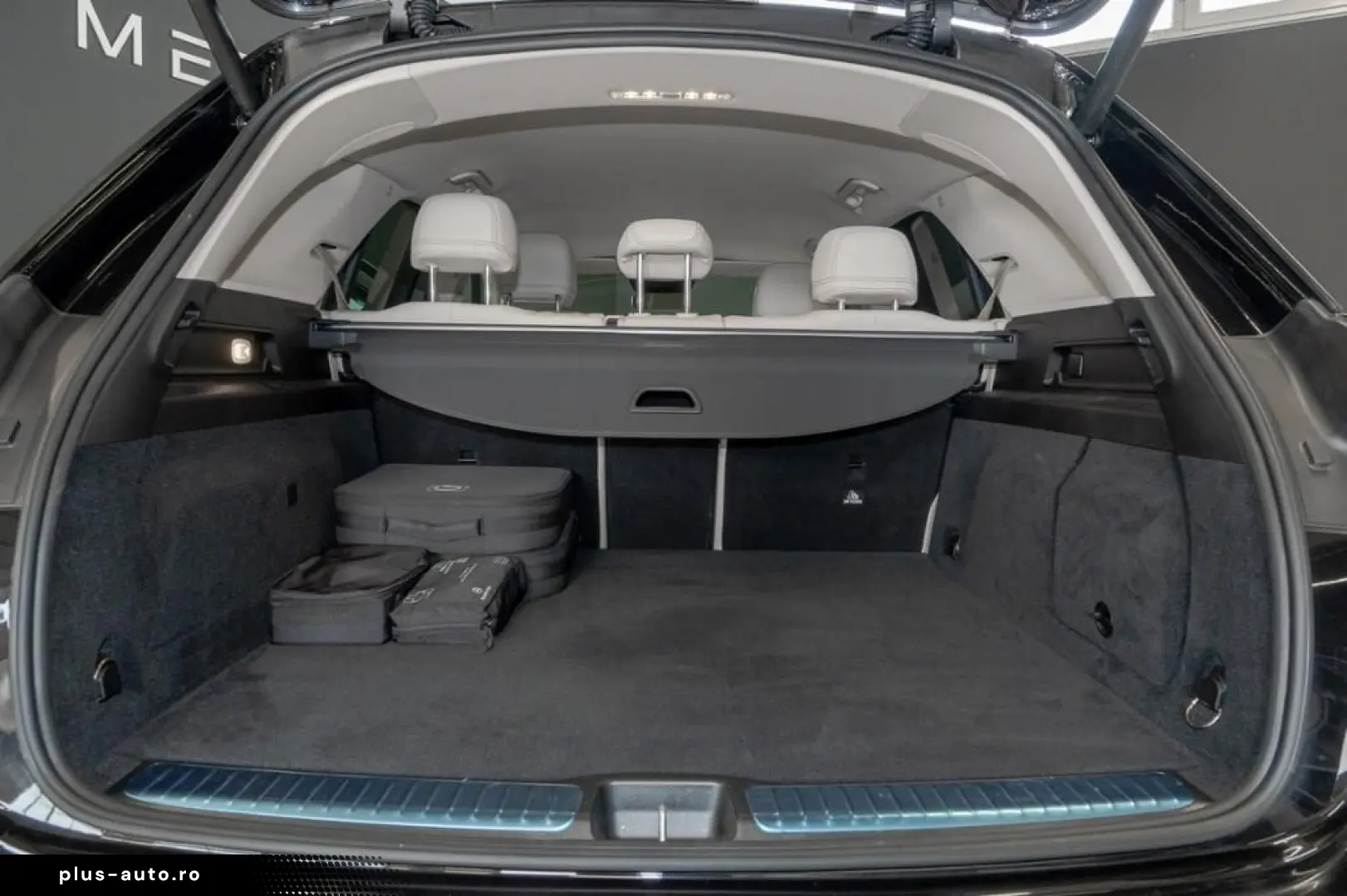 MERCEDES-BENZ GLE 350 de 4M  Advanced Multibeam Burmester
