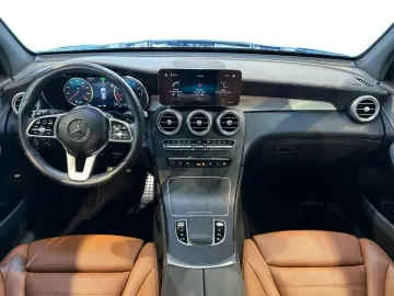 MERCEDES-BENZ GLC 300 4matic AMG AMG MBUX Fahrassist…