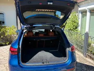 MERCEDES-BENZ GLC 200 4MATIC Autom. -