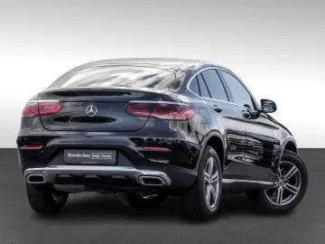 MERCEDES-BENZ GLC 300 d 4M Coupé EXCLUSIVE PANO DISTR 360