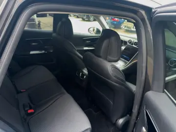 MERCEDES-BENZ GLC 220 GLC GLC 220 d 4Matic Sport paket