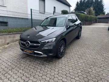 MERCEDES-BENZ GLC 220 GLC GLC 220 d 4Matic Sport paket