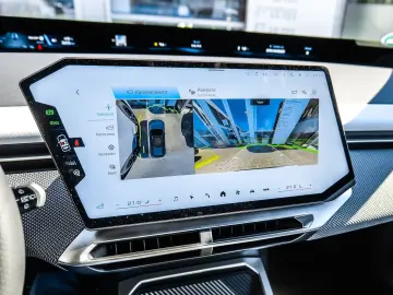 BMW iX3 50 xDrive M Sport HUD PANO Panoramic Vision