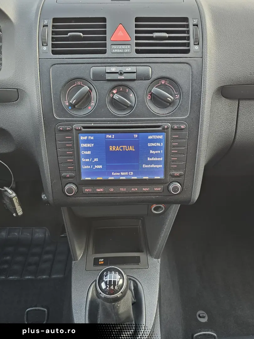 Vw Touran 2.0 TDI(un singur ax) Navigatie