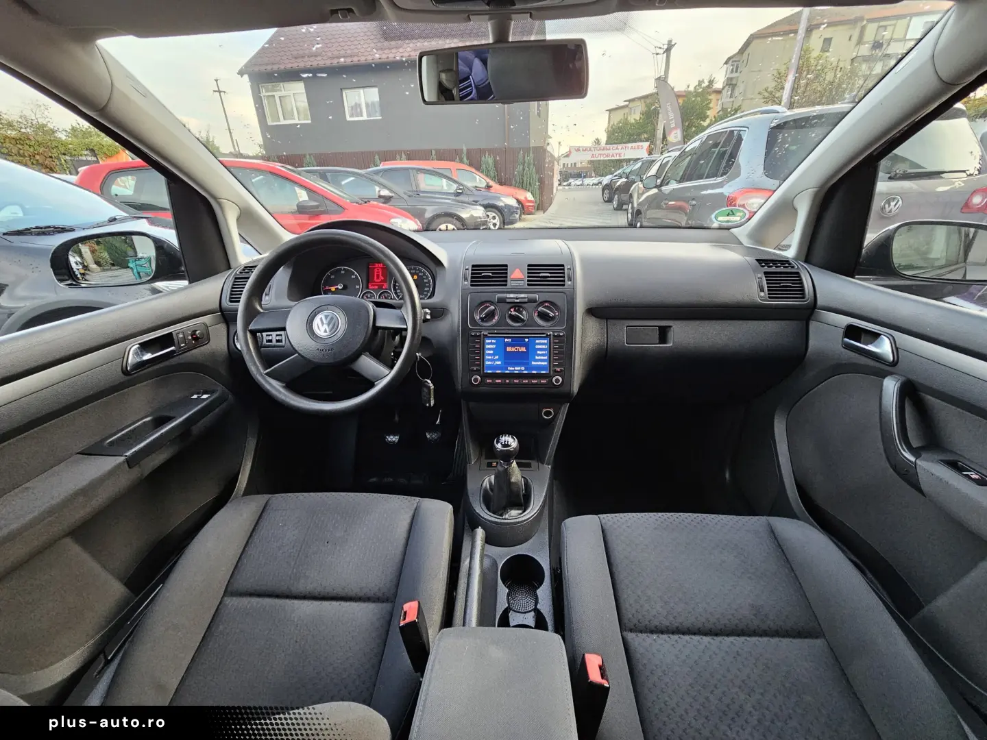 Vw Touran 2.0 TDI(un singur ax) Navigatie