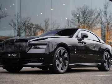 ROLLS ROYCE Spectre Bespoke Audio PinstripeMandarin