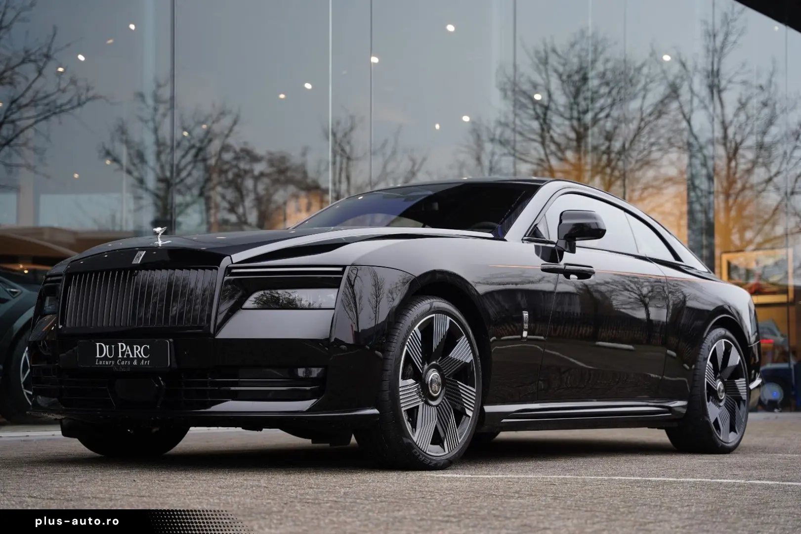 ROLLS ROYCE Spectre Bespoke Audio PinstripeMandarin