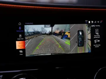 ROLLS ROYCE Spectre Bespoke Audio PinstripeMandarin