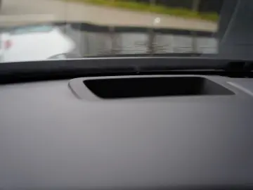 ROLLS ROYCE Spectre Bespoke Audio PinstripeMandarin