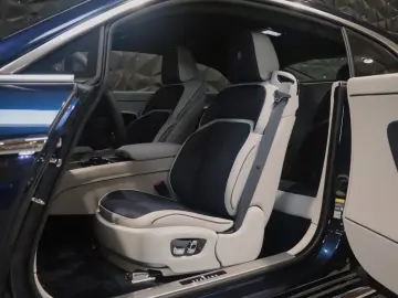 ROLLS ROYCE Spectre -