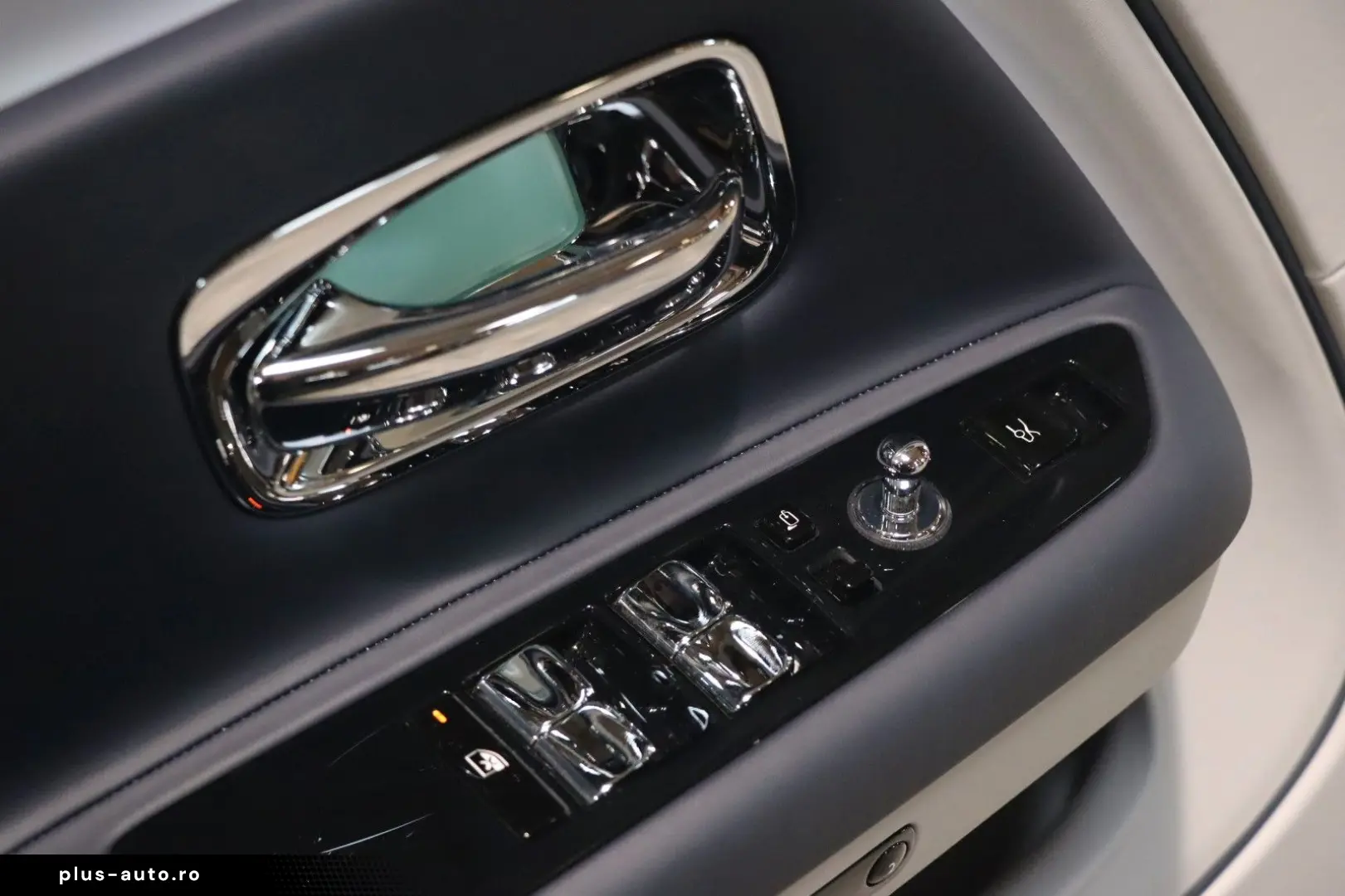 ROLLS ROYCE Spectre -