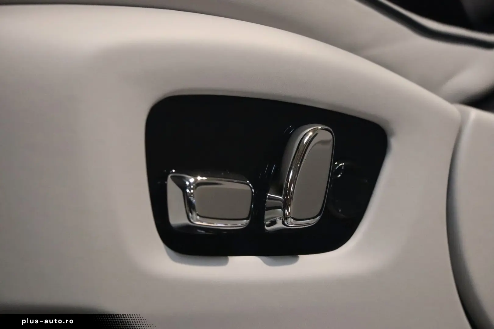 ROLLS ROYCE Spectre -