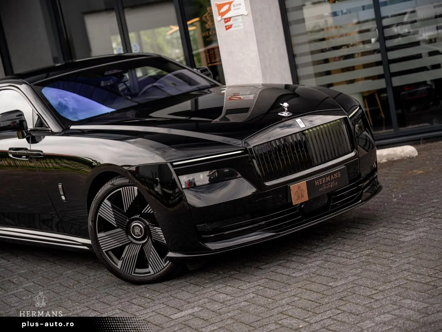 ROLLS ROYCE Spectre   Bespoke   PPF   Pinstripe   Starlight