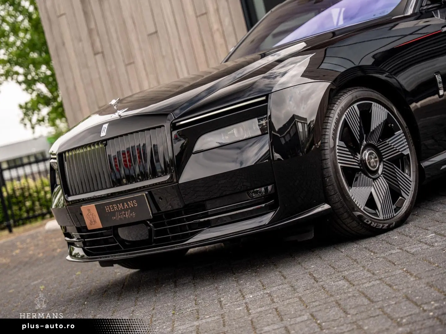 ROLLS ROYCE Spectre   Bespoke   PPF   Pinstripe   Starlight