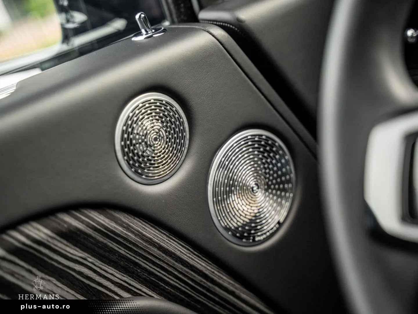 ROLLS ROYCE Spectre   Bespoke   PPF   Pinstripe   Starlight
