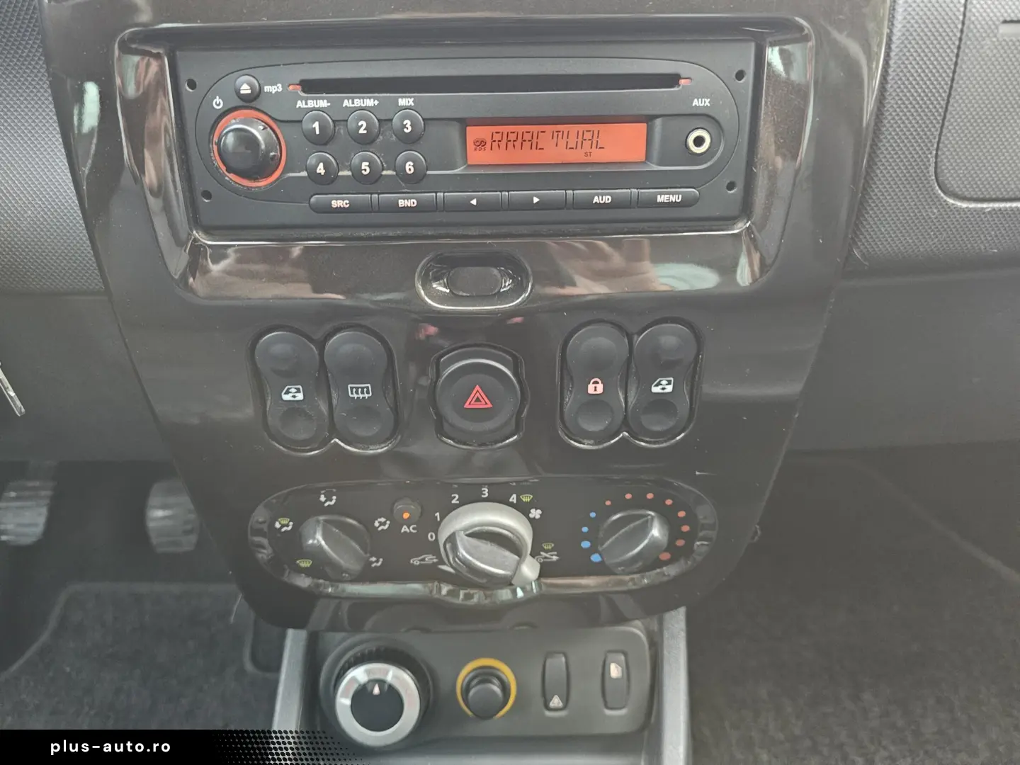 Dacia Duster Prestige 4x4 1.5dci 2011