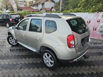 Dacia Duster Prestige 4x4 1.5dci 2011