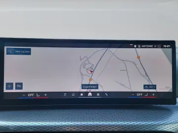 BMW M4 Competition Coupé mit M xDrive ACC 360  HeadU