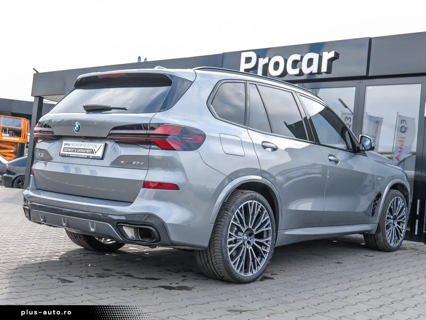 BMW X5 xDrive30d M Sport HUD PANO ACC  360  7 Locuri