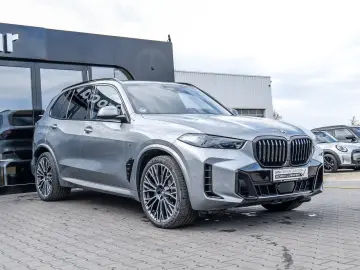 BMW X5 xDrive30d M Sport HUD PANO ACC  360  7 Locuri