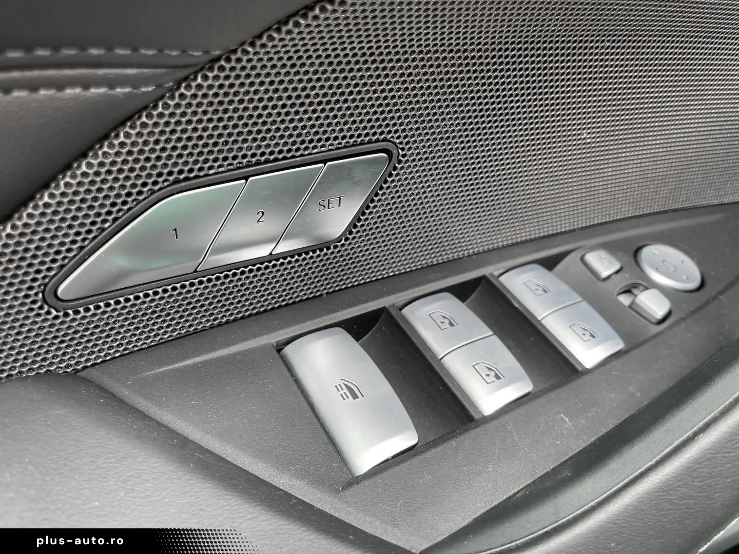 BMW M4 COMPETITION M XDR HUD AD Navi Digitales Cockp