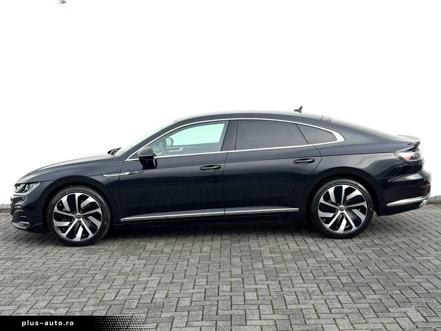 VW Arteon R line 2.0 TSI DSG 4Motion  LED ACC CAM