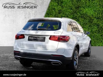 MERCEDES-BENZ GLC 300 e 4M AMG Line  LED MBUX Cam MBUX