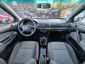 Skoda Octavia Tour 1.6 MPI GPL 2009