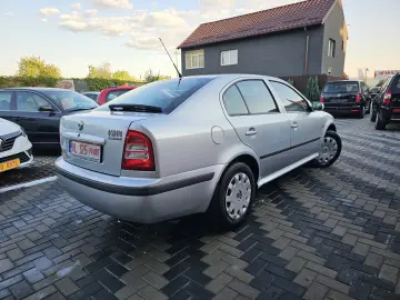 Skoda Octavia Tour 1.6 MPI GPL 2009