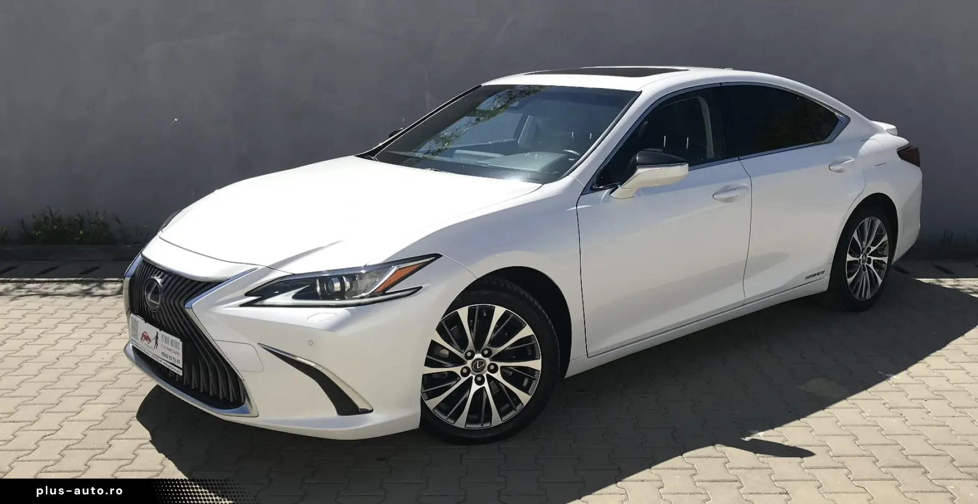Lexus Seria ES 300h Executive