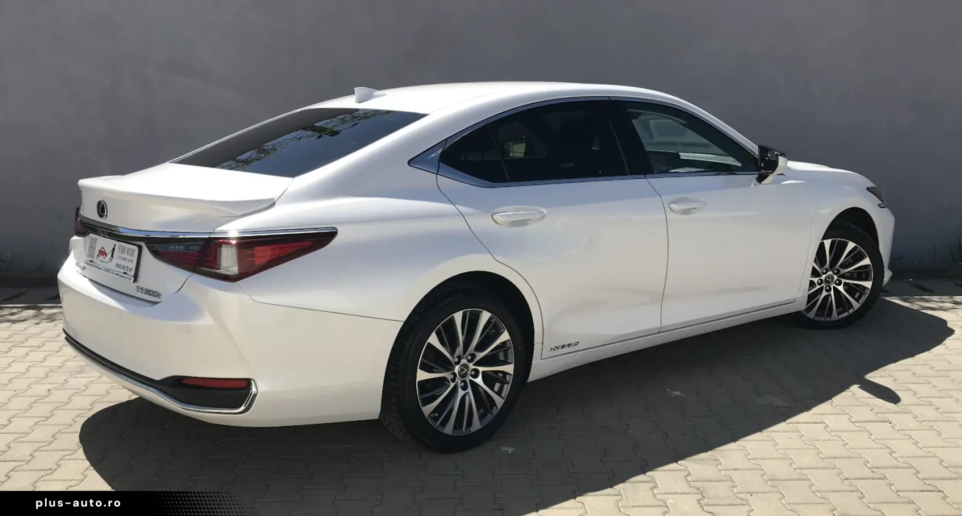 Lexus Seria ES 300h Executive