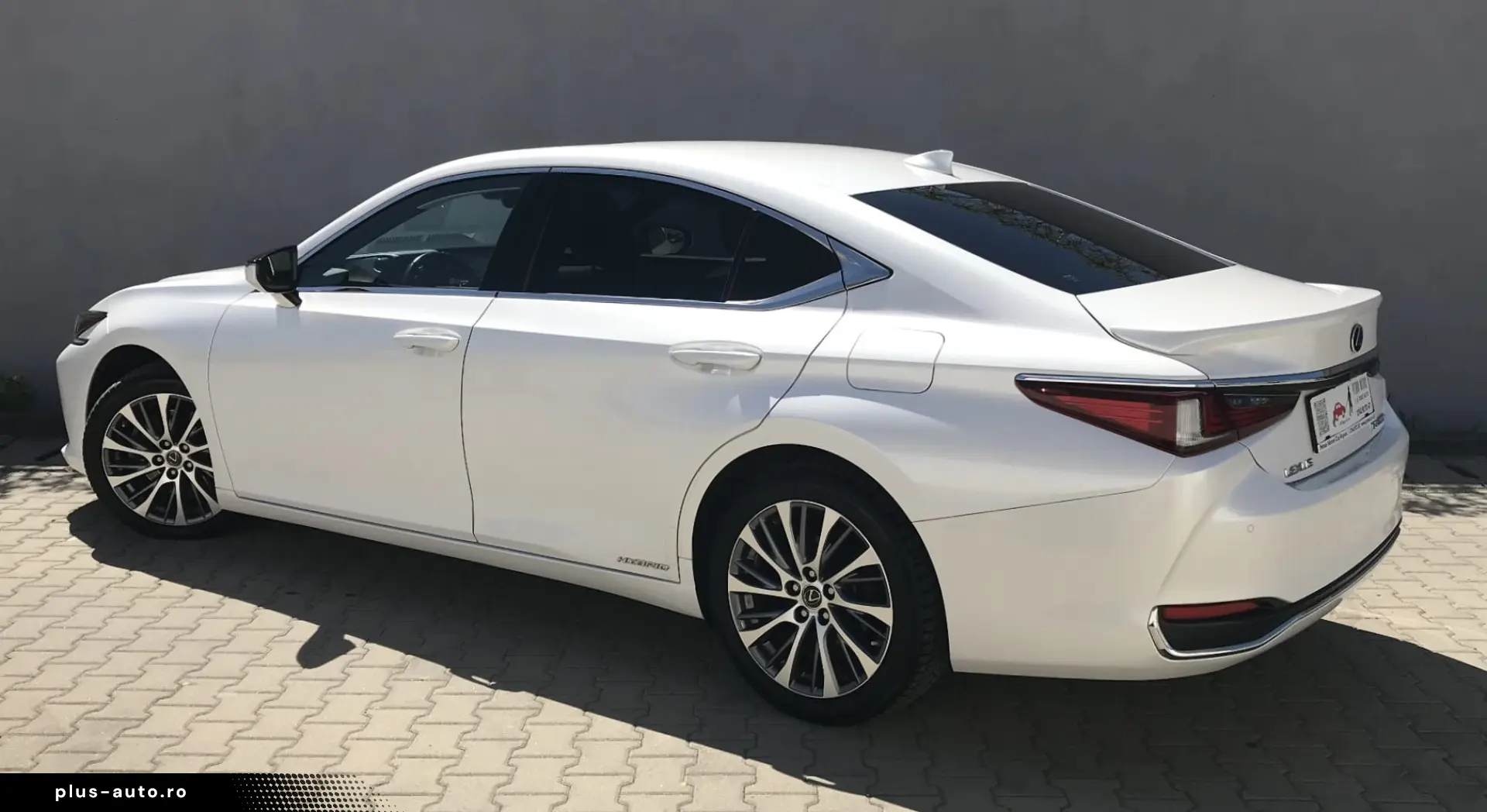 Lexus Seria ES 300h Executive