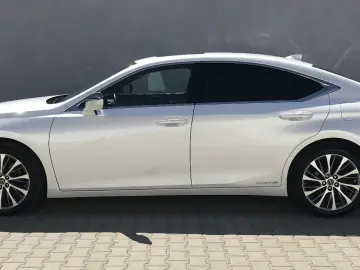 Lexus Seria ES 300h Executive