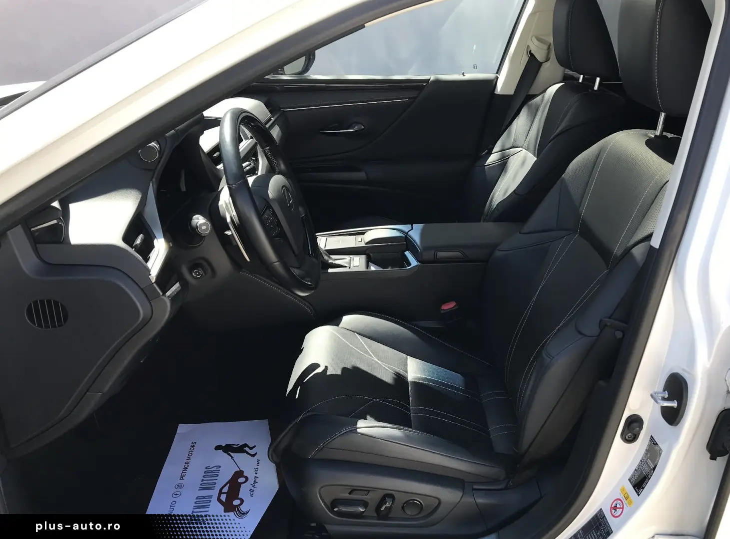 Lexus Seria ES 300h Executive