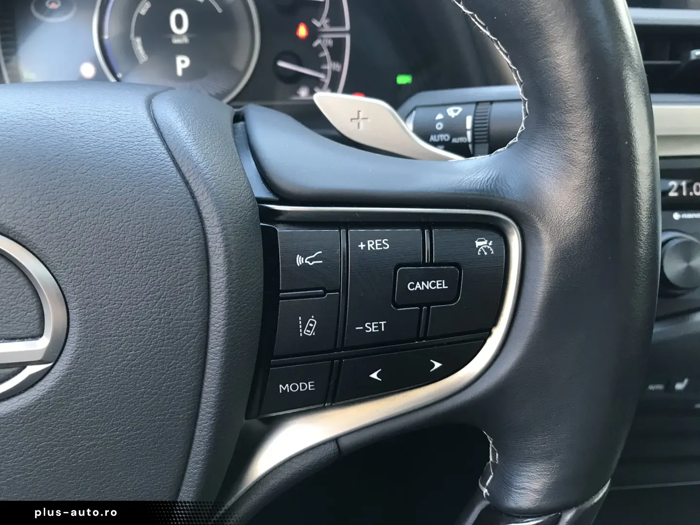 Lexus Seria ES 300h Executive
