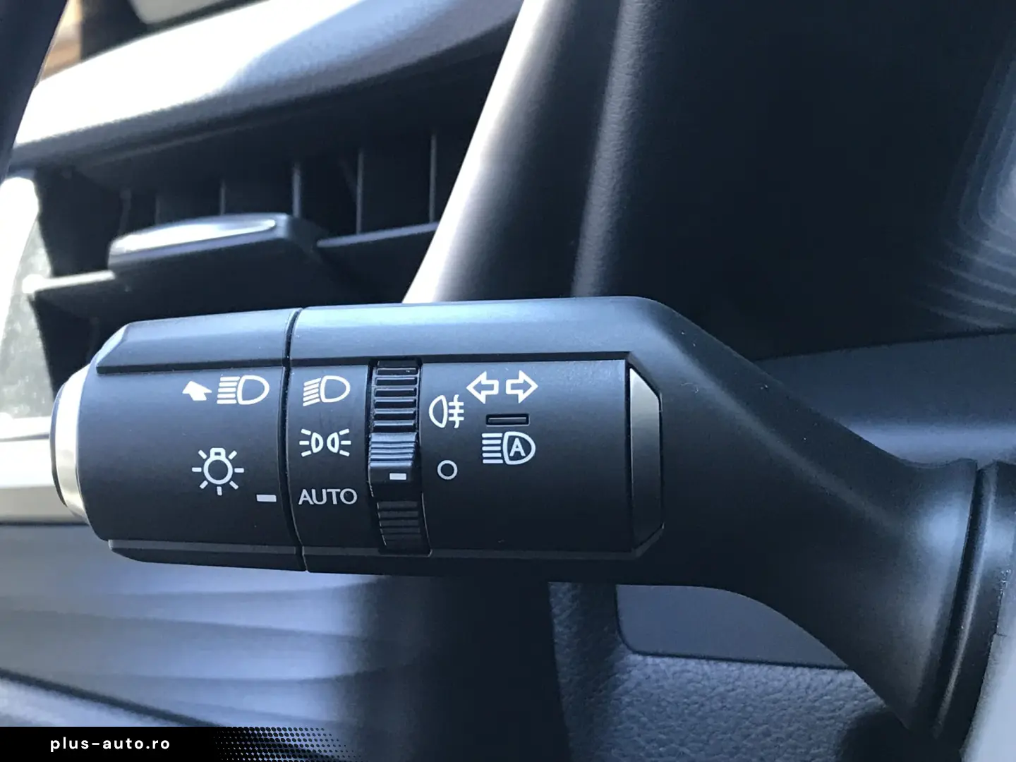 Lexus Seria ES 300h Executive