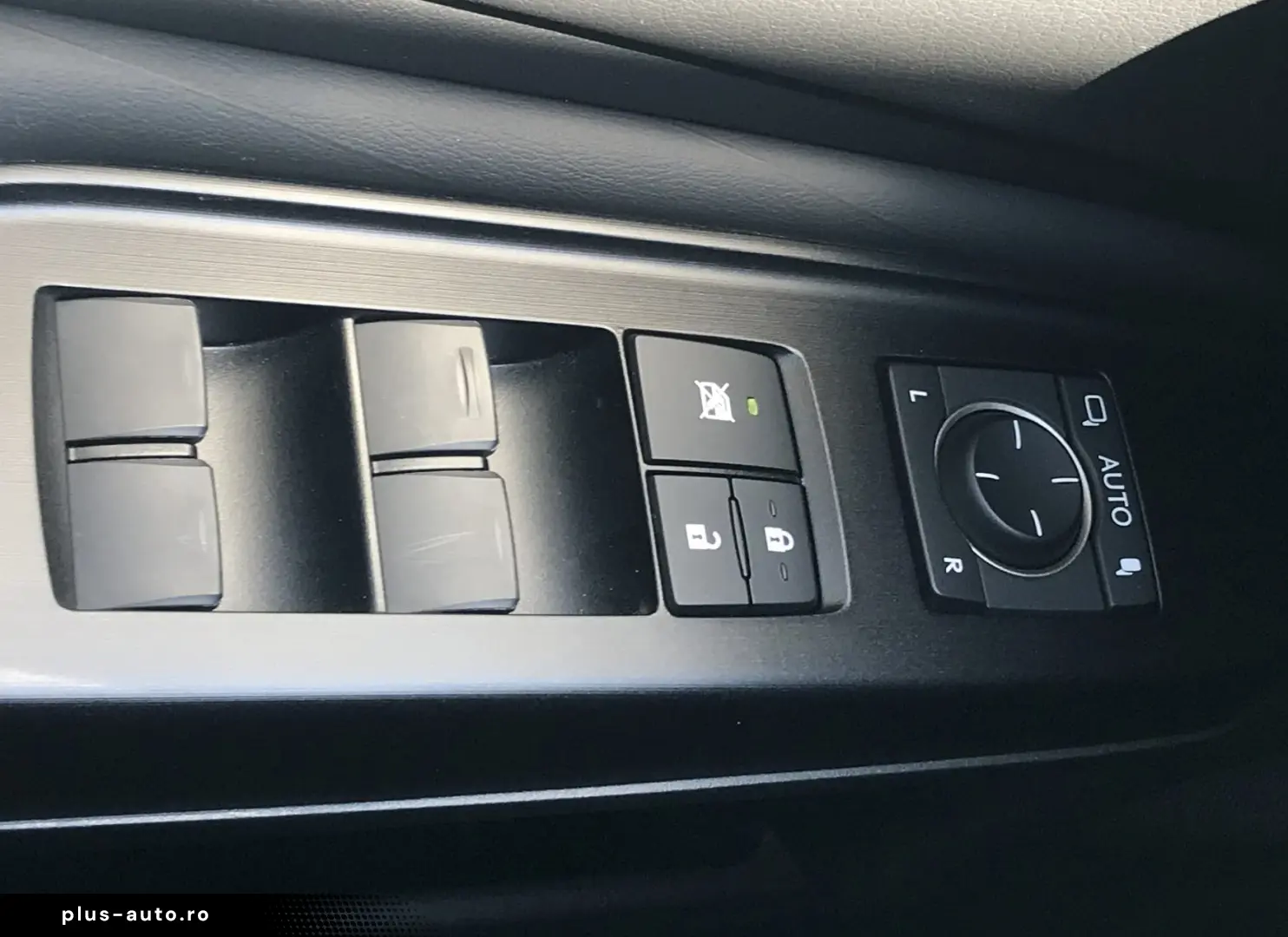 Lexus Seria ES 300h Executive