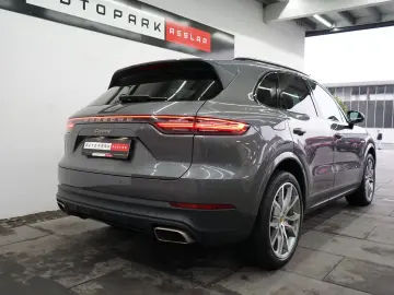 PORSCHE Cayenne E-Hybrid PANO HeadUp MATRIX AHK BOSE 21z