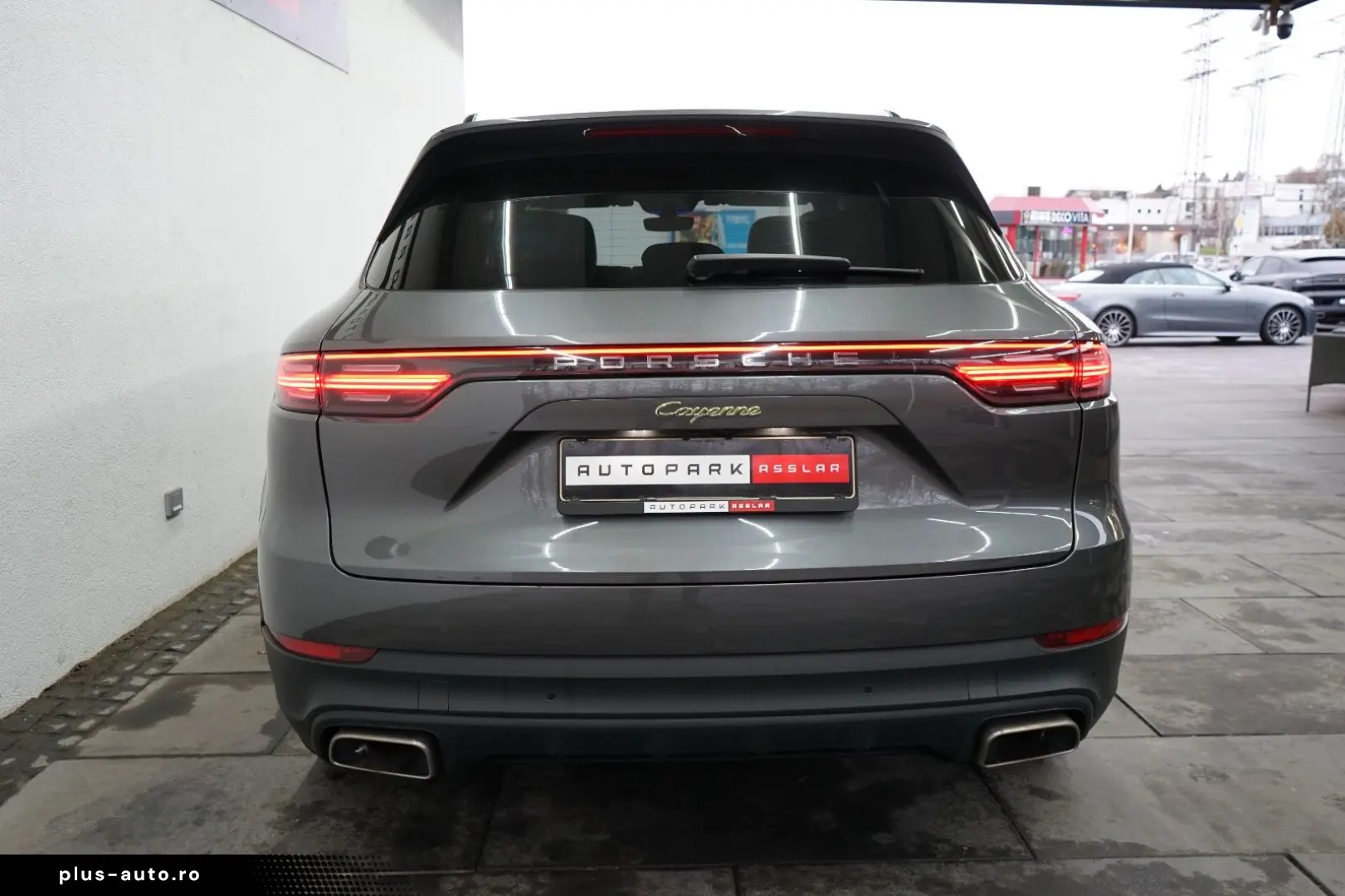 PORSCHE Cayenne E-Hybrid PANO HeadUp MATRIX AHK BOSE 21z